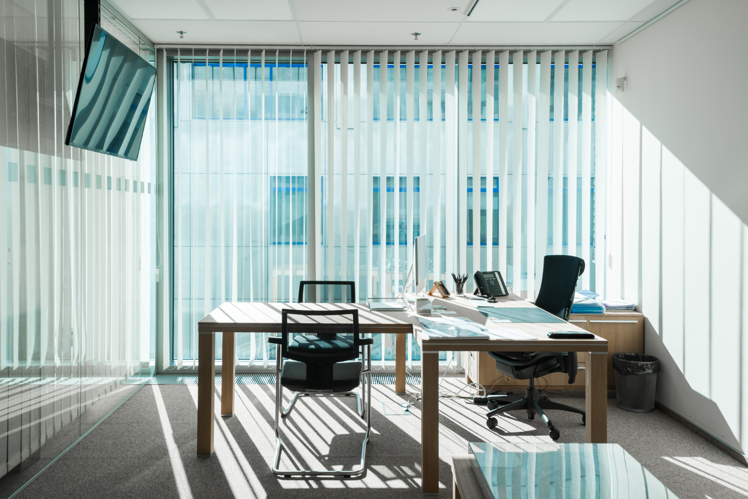 best office blinds in dubai